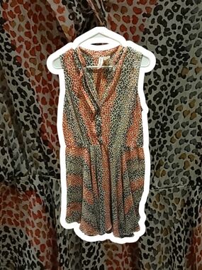 Mimi Chica Sleeveless Leopard Print Mini Dress in Red and Black